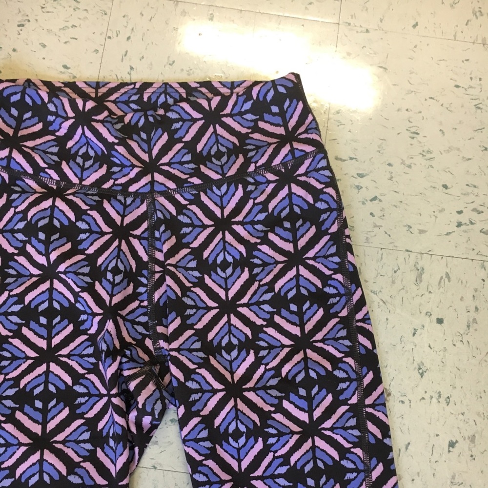 Aerie patterned high waist leggings
